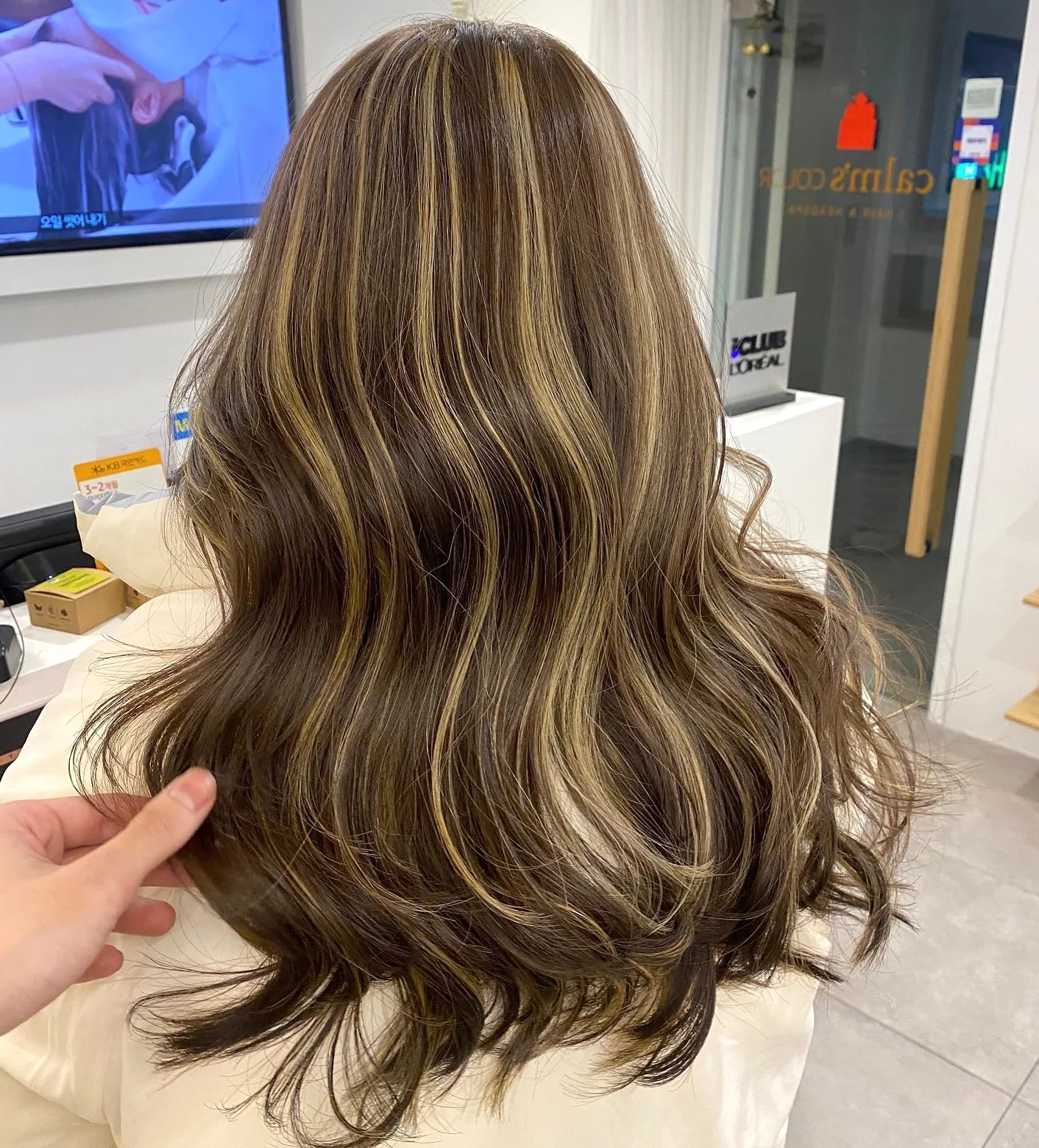 chic autumn hair colors 2026 - Style 9 at Korea Hair Salon Seoul