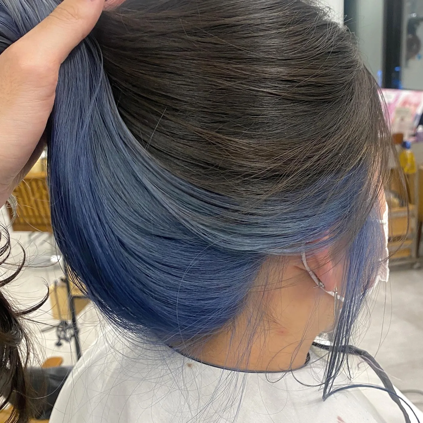 chic face-framing highlights Seoul - Style 3 at Korea Hair Salon Seoul