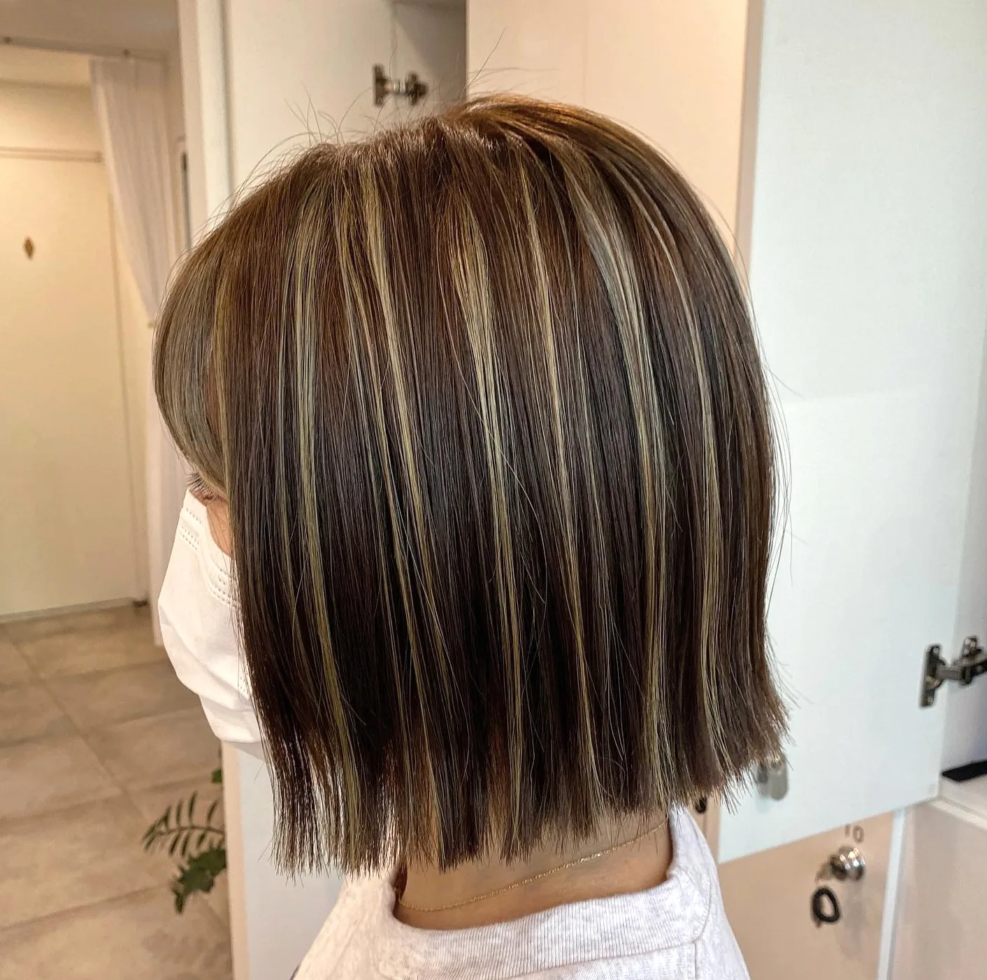 chic face-framing highlights Seoul - Style 8 at Korea Hair Salon Seoul