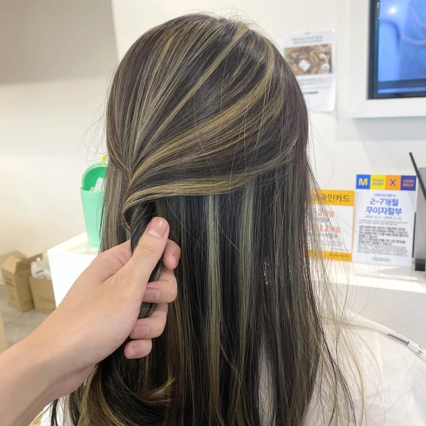 chic pink hair Seoul - Style 8 at Korea Hair Salon Seoul