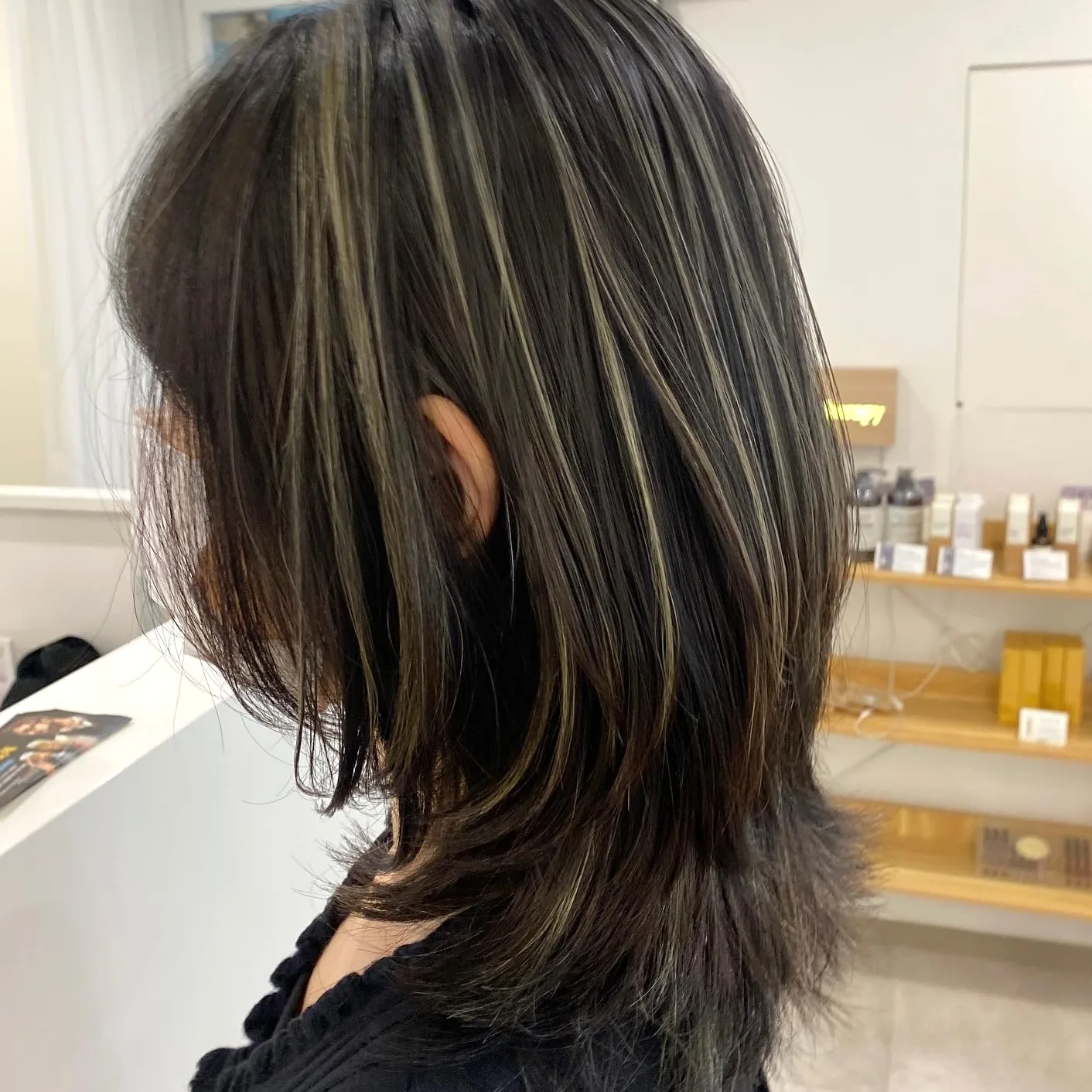chic winter hair colors 2026 - Style 2 at Korea Hair Salon Seoul