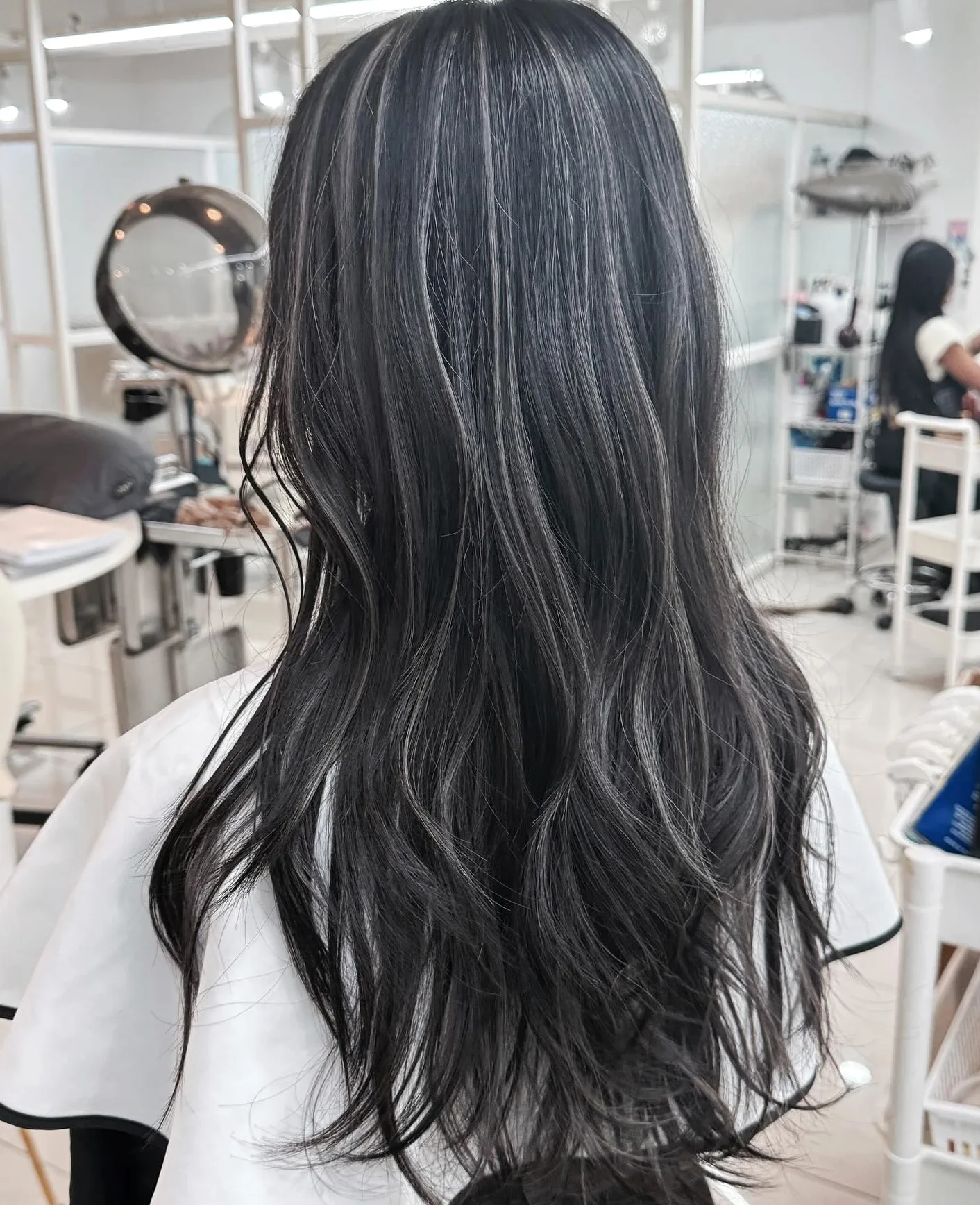10 Elegant Ash Brown Balayage Styles in Seoul | Korea Hair Salon 10 Elegant Ash Brown Balayage Styles in Seoul | Korea Hair Salon