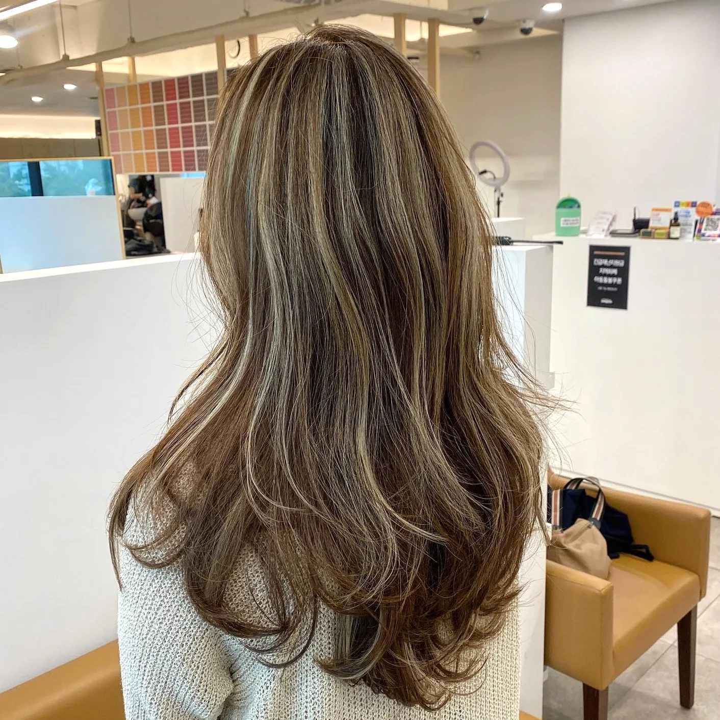 face-framing highlights 2026 - Style 10 at Korea Hair Salon Seoul