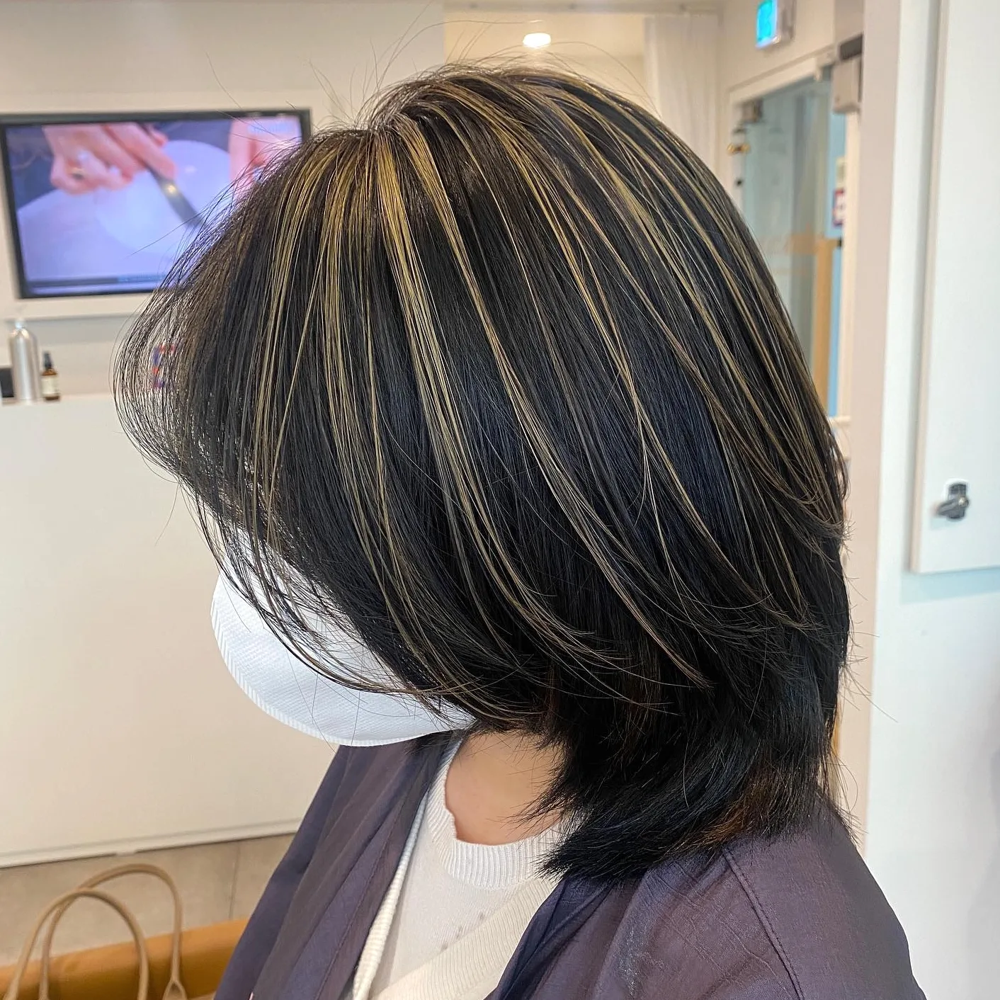 10 Layered Highlights Seoul Styles | Korea Hair Salon 10 Layered Highlights Seoul Styles | Korea Hair Salon