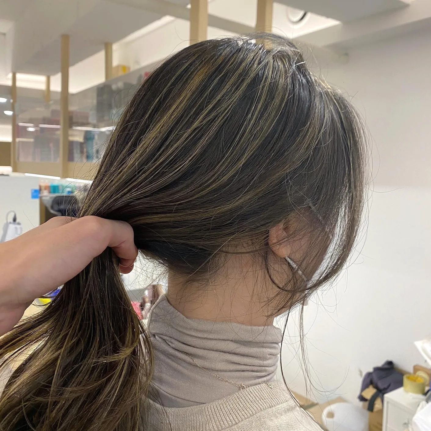 ash brown highlights Seoul 2026 - Style 4 at Korea Hair Salon Seoul