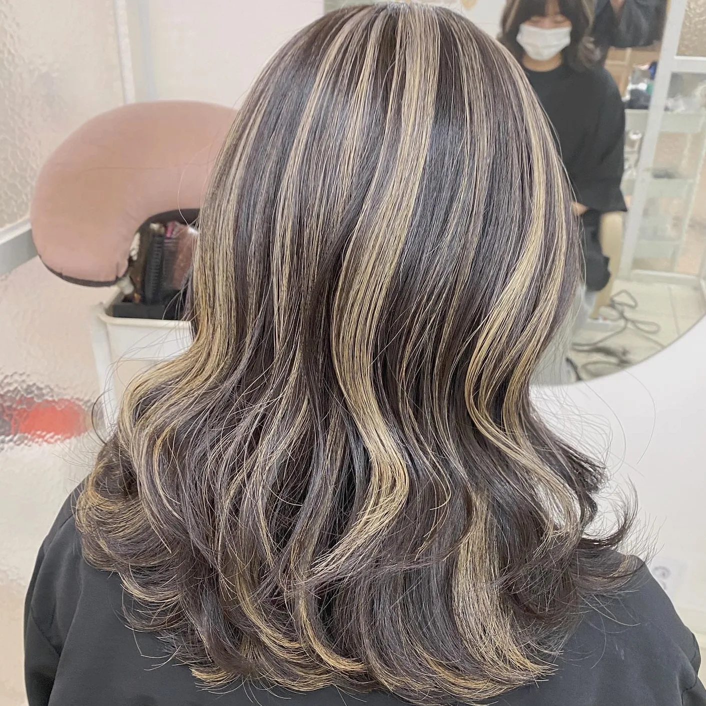 rose gold highlights Seoul - Style 8 at Korea Hair Salon Seoul