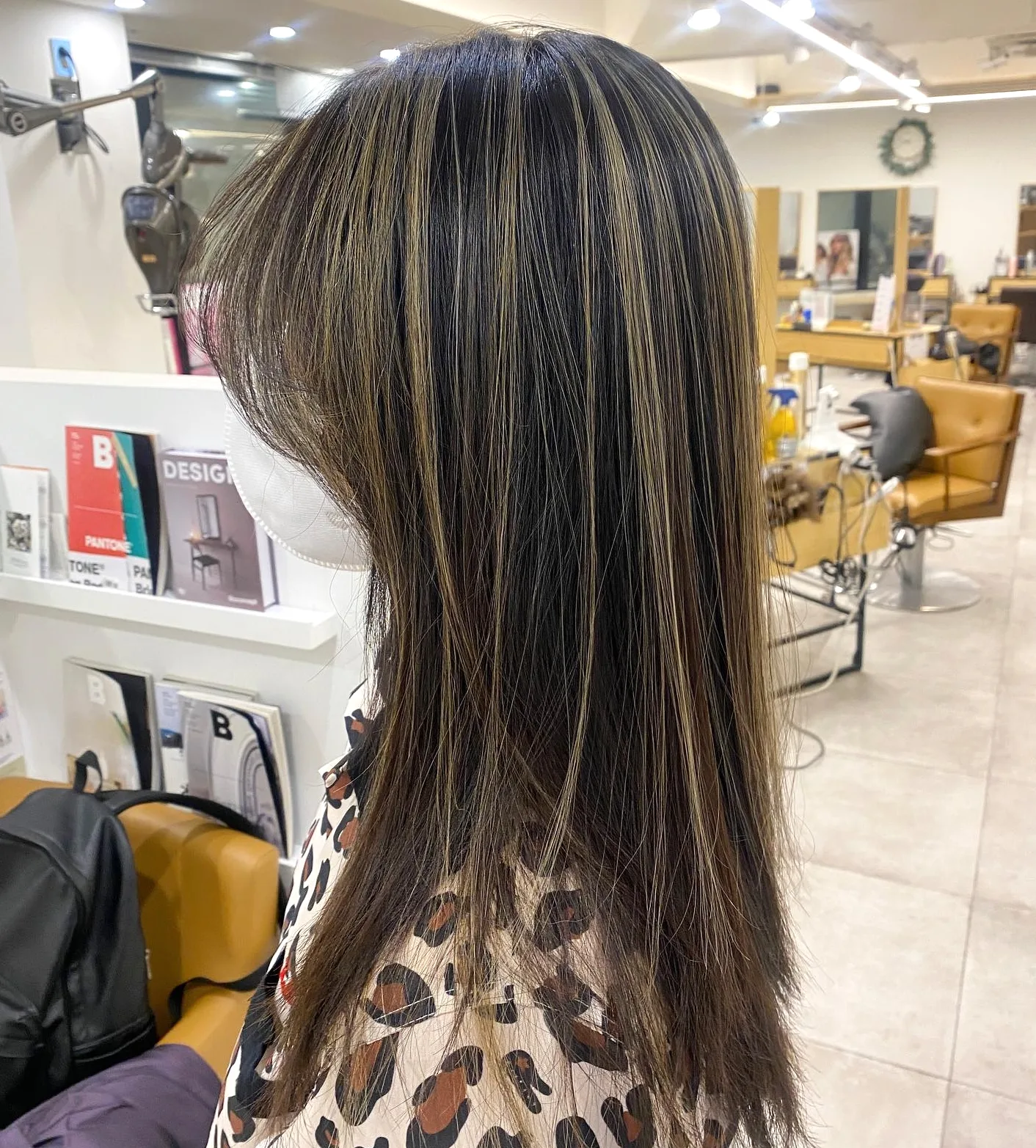 face-framing highlights 2026 - Style 8 at Korea Hair Salon Seoul