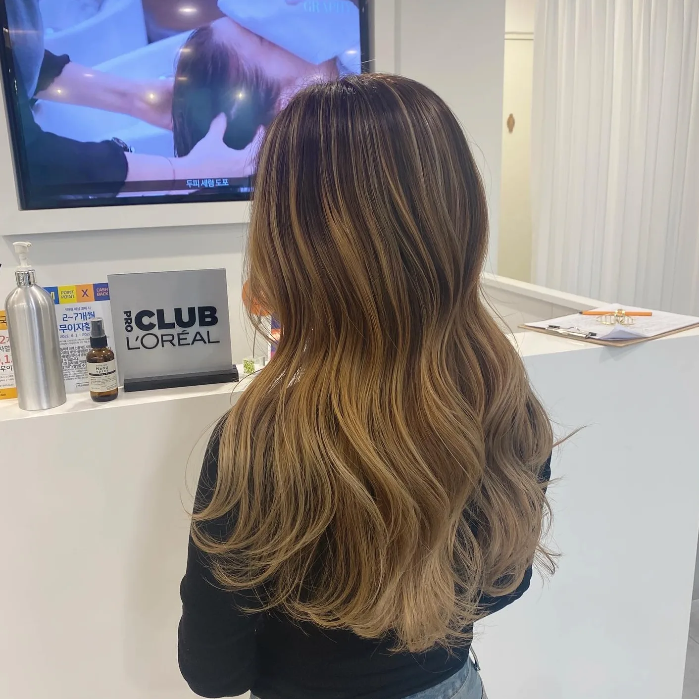 voluminous balayage Seoul - Style 8 at Korea Hair Salon Seoul