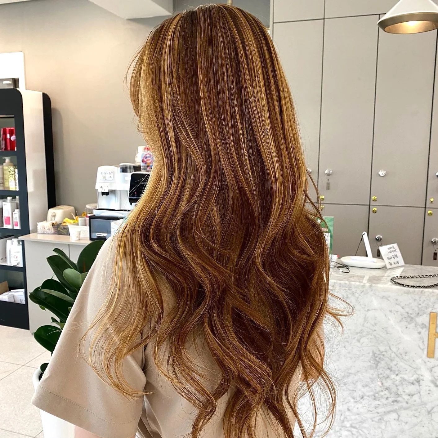 wavy layered hair Korea 2026 - Style 7 at Korea Hair Salon Seoul