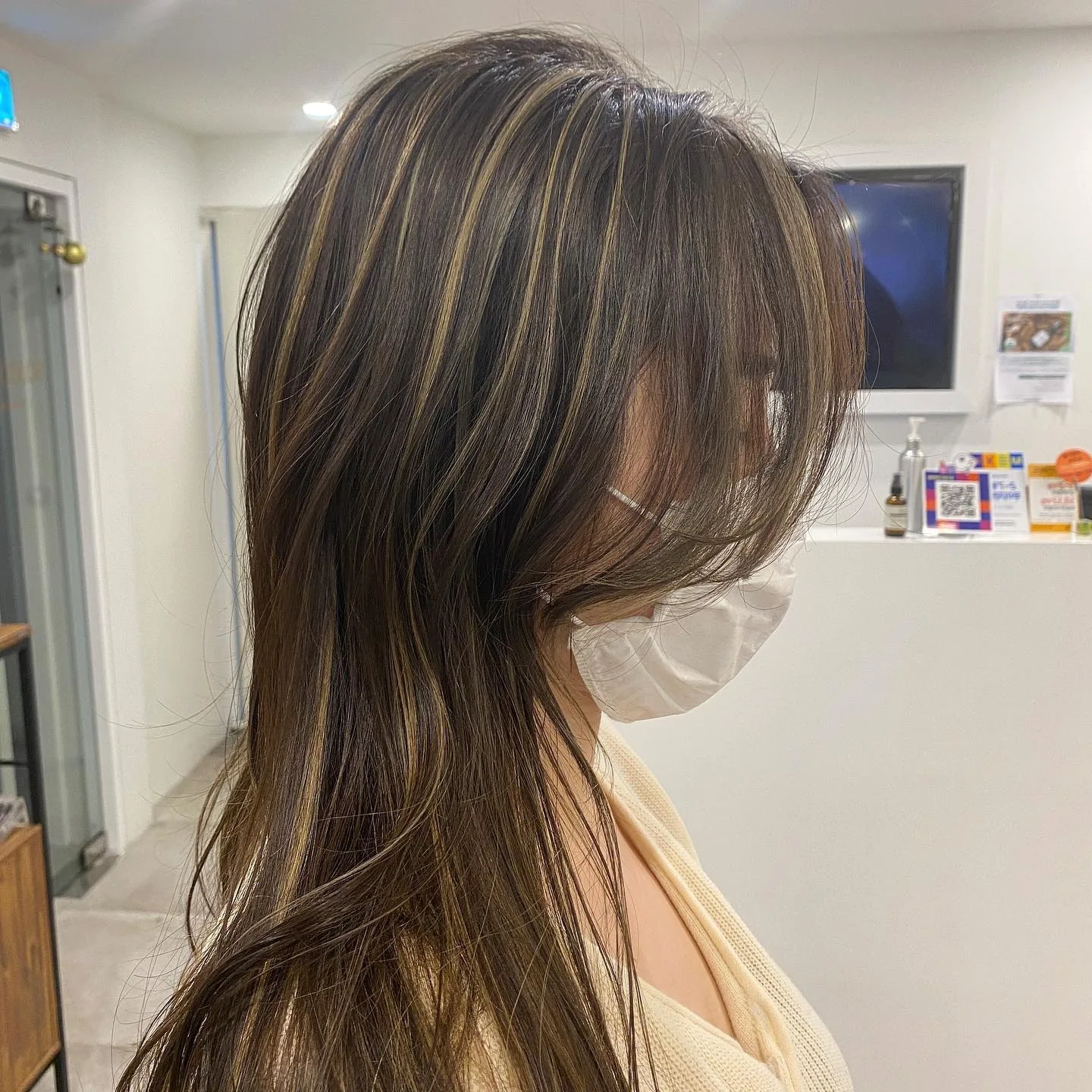 bold hair color Seoul - Style 7 at Korea Hair Salon Seoul