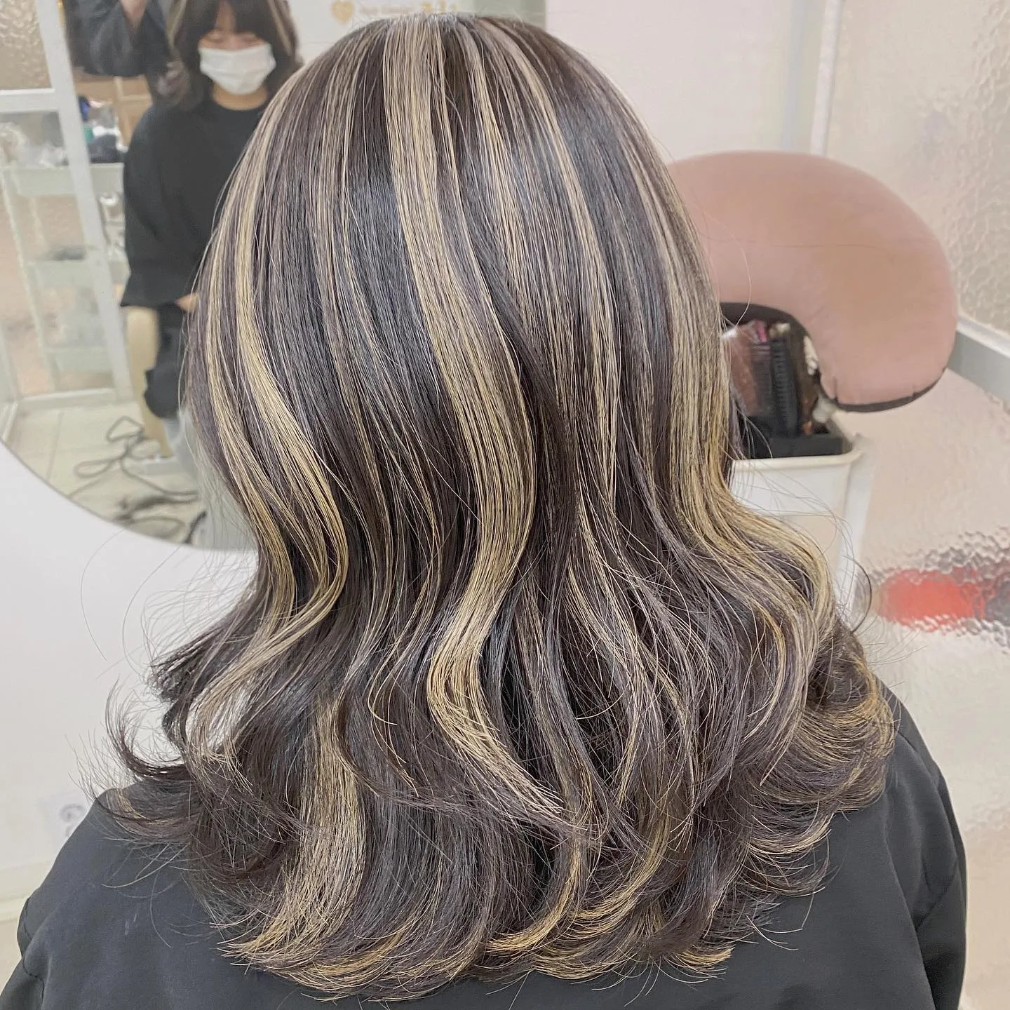 layered hair styles Seoul - Style 4 at Korea Hair Salon in Seoul, one of the best Korean hair salons for foreigners Seoul