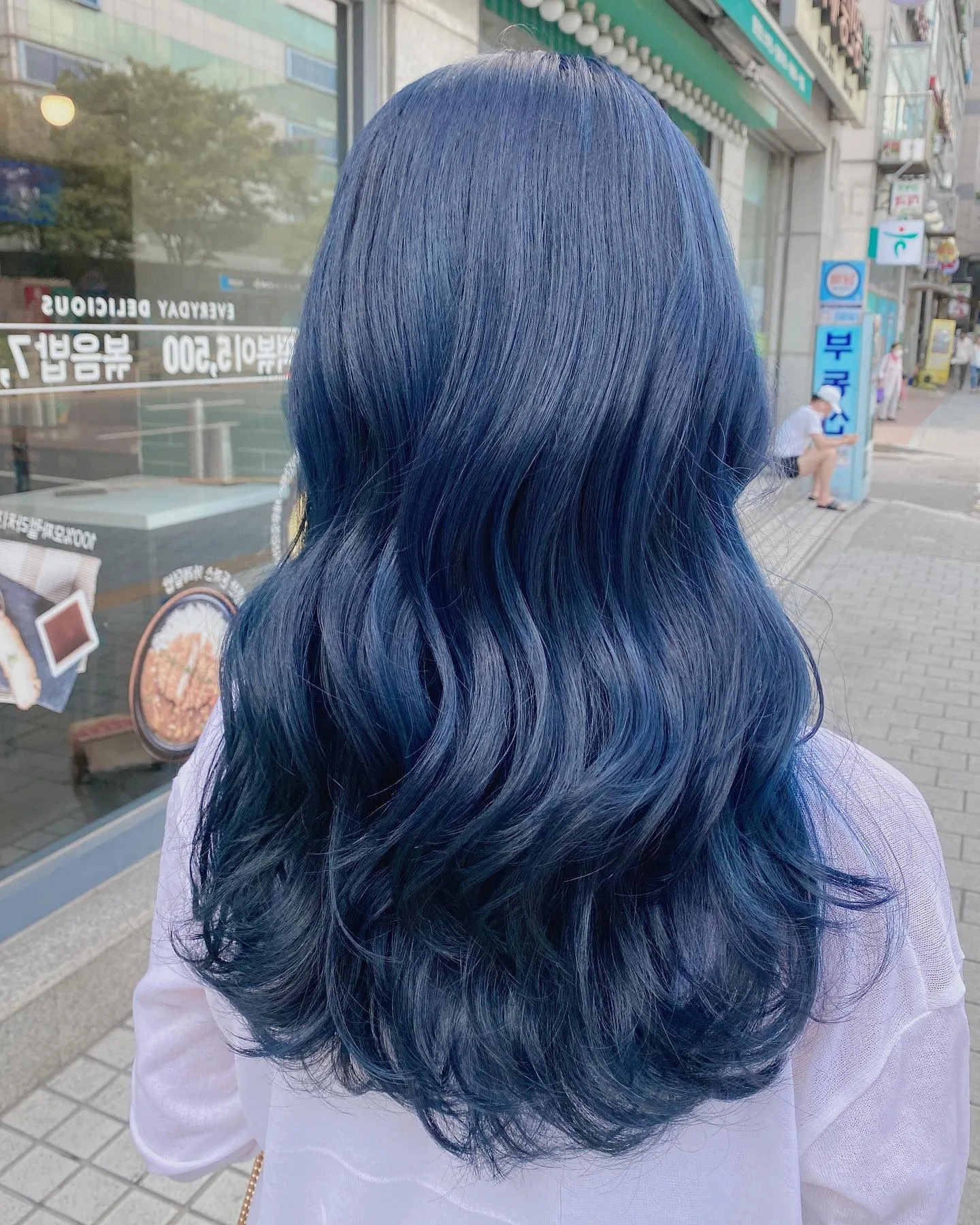 layered hair styles Seoul - Style 6 at Korea Hair Salon in Seoul, one of the best Korean hair salons for foreigners Seoul