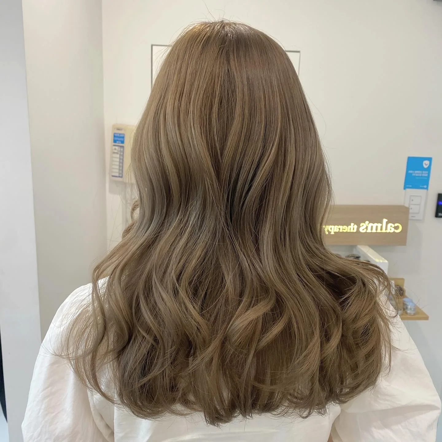 wavy hair transformations Seoul - Style 1 at Korea Hair Salon in Seoul, one of the best Korean hair salons for foreigners Seoul