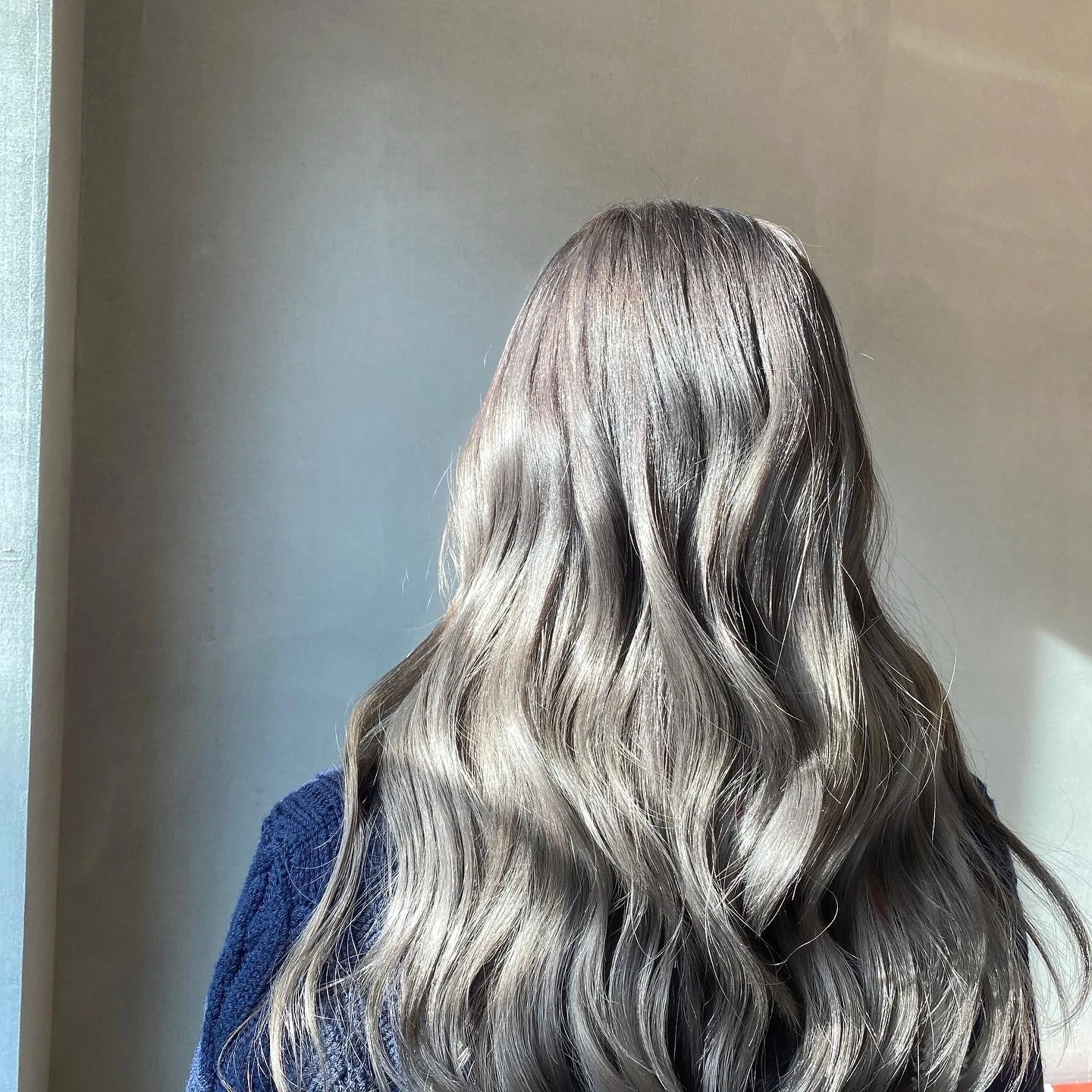 vibrant layered hair colors Seoul - Style 4 at Korea Hair Salon Seoul