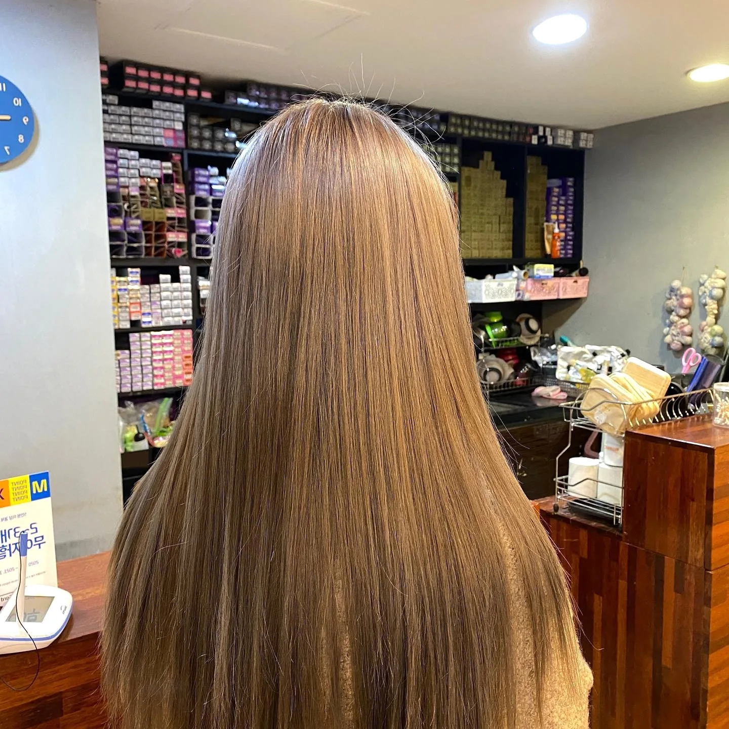 wavy balayage Seoul - Style 3 at Korea Hair Salon in Seoul, one of the best Korean hair salons for foreigners Seoul